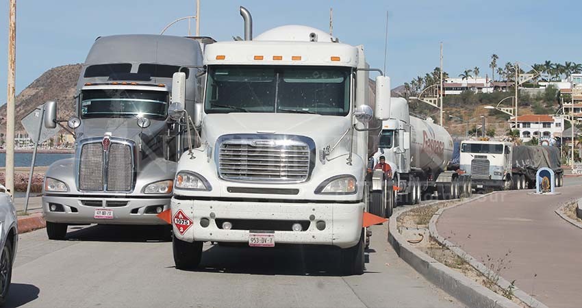 Especialistas demandan liberación del transporte de carga en BCS