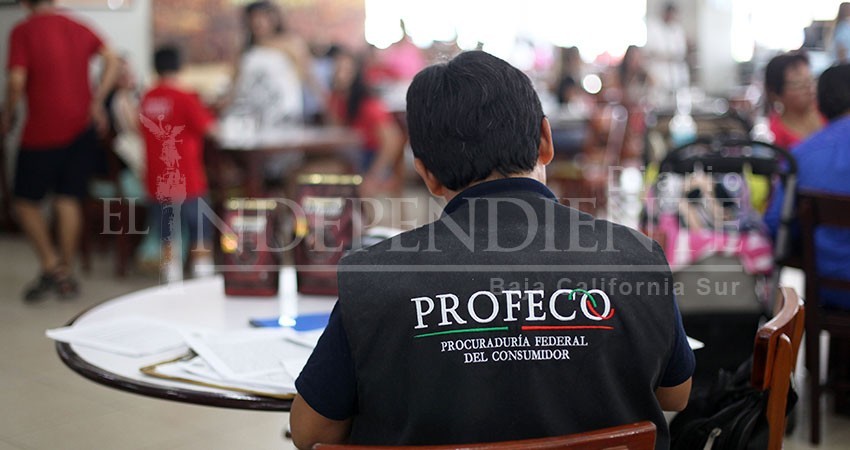 Podría Profeco BCS suspender negocios que solo exhiban precios en dólares