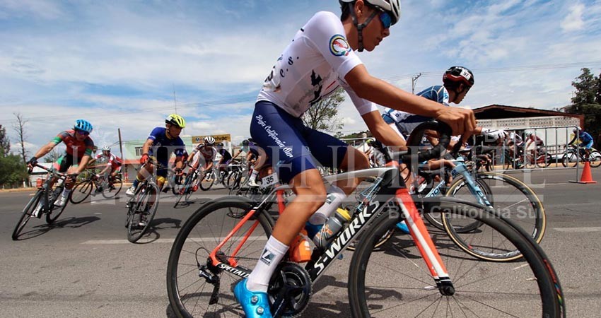 Intensifican ciclistas Sudcalifornianos preparación al mundial de pista