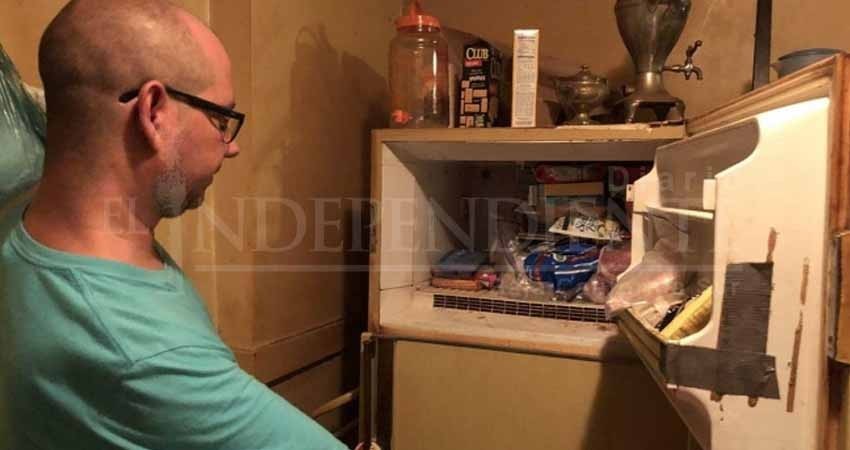 Limpia refri de su madre muerta y halla cadáver de niño