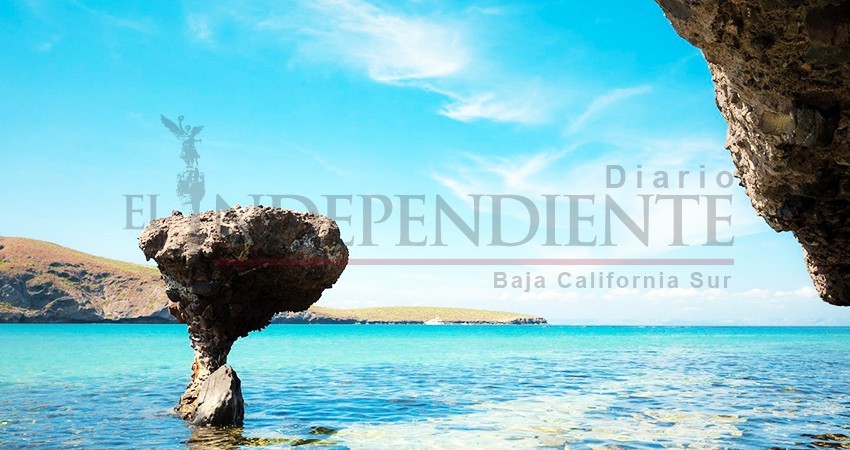 Prohibidas mascotas y vendedores ambulantes en playa Balandra