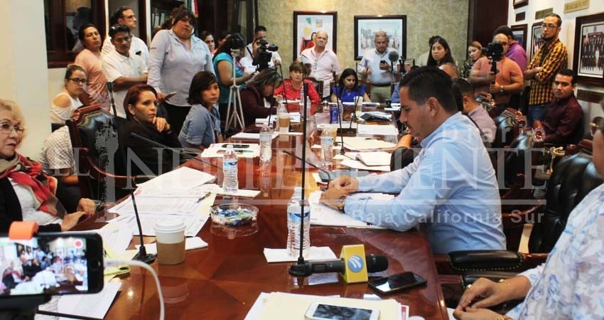 Niegan bono de vida cara para sector educativo de Los Cabos