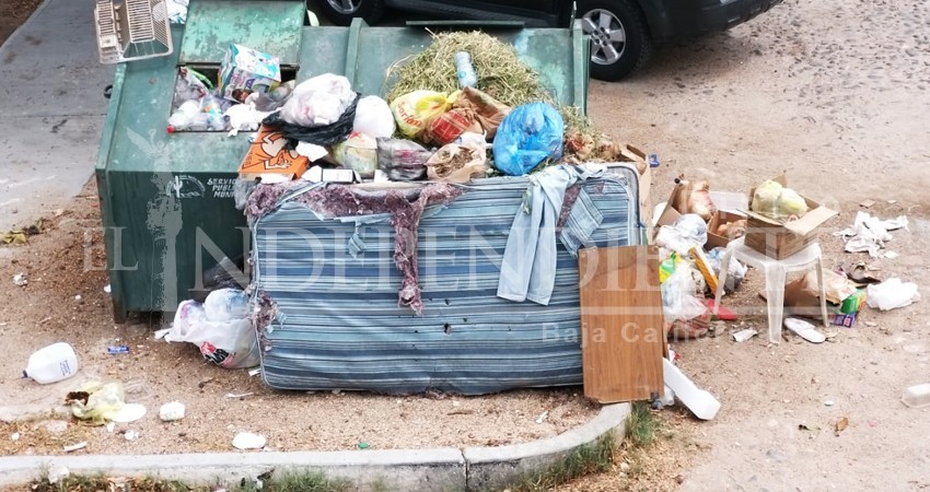Sigue acumulándose la basura en La Paz por "periodo vacacional"