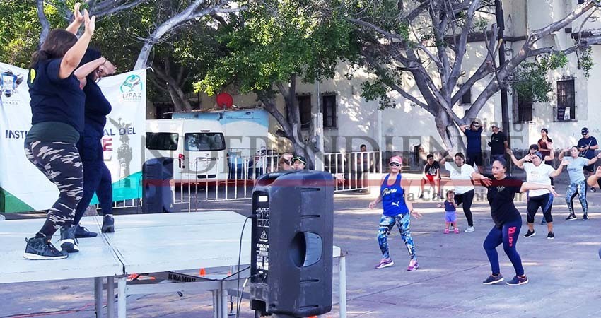 Exitosa activación física en el Malecón