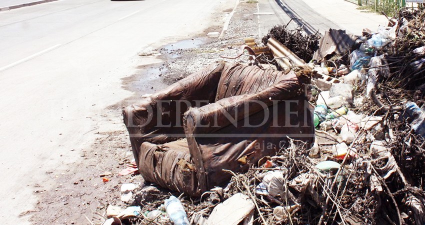 Recolectores de basura de La Paz no recogerán desechos que dañen a los camiones