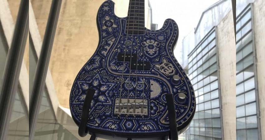 Arte huichol llega a París