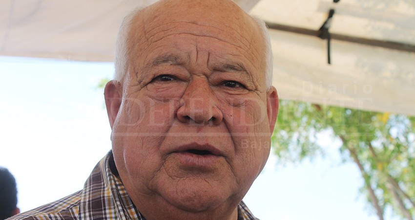 Que se terminen los privilegios, pide Víctor Castro a diputados del Congreso de BCS