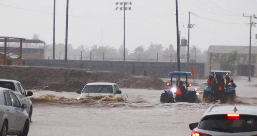 Tras impresionantes lluvias en Comondú, abren albergues
