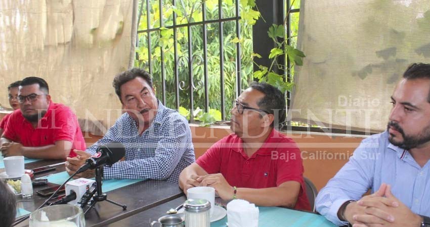 Regidores cabeños del extinto PES se suman al PT