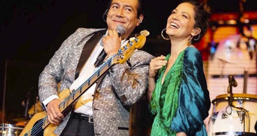 La cumbia rompe barreras de clases sociales: Los Ángeles Azules