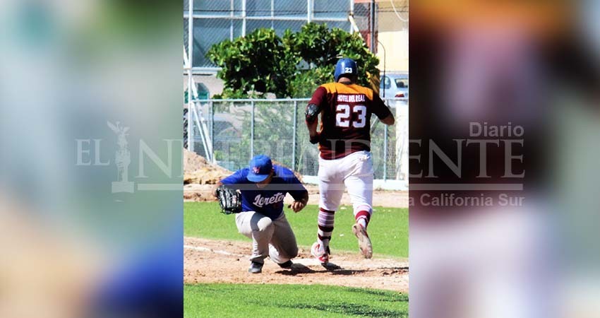 Se canta el Playbol en Todos Santos