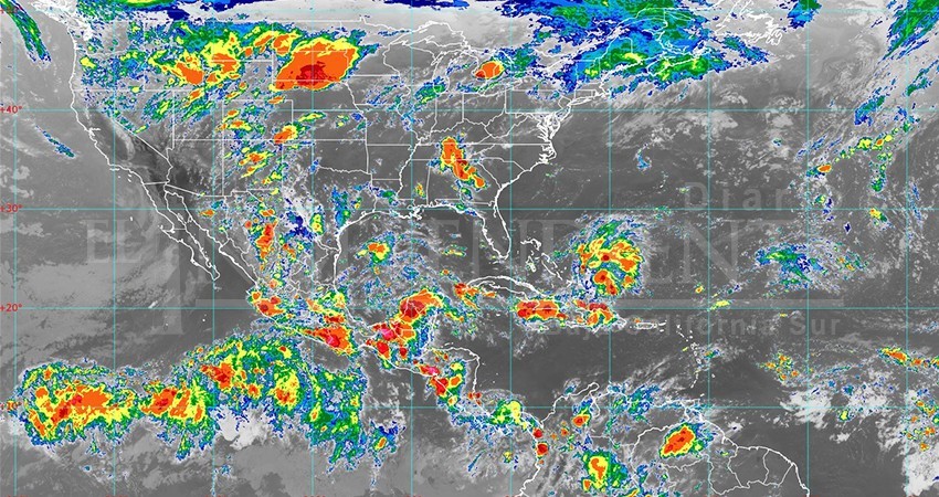 Zona de baja presión podría evolucionar a depresión tropical afectando las costas de BCS