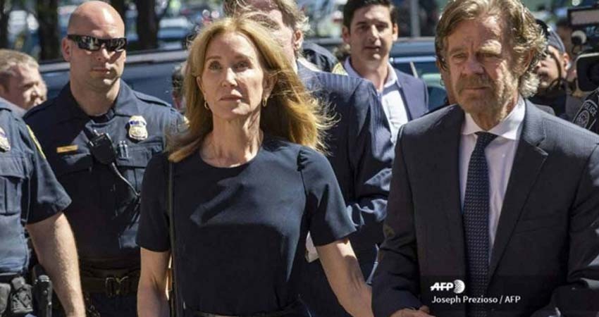 Actriz Felicity Huffman irá a prisión por sobornos a universidades