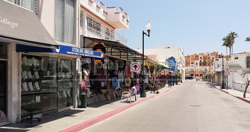 Iniciativa “Los Cabos Limpio”, apuesta por reducir colapso de drenajes por basura en zona turística de CSL