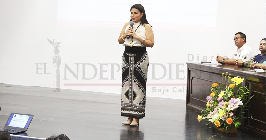  Por probabilidades de actividad ciclónica, alcaldesa de Los Cabos mueve fecha de 1er informe