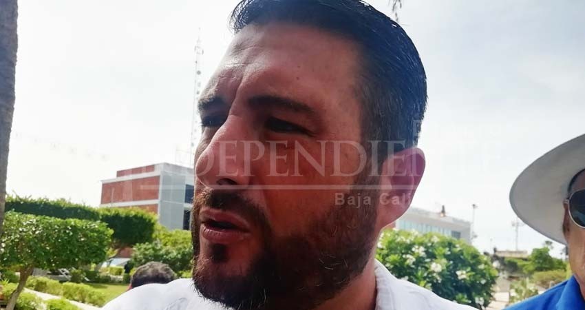 Pide Barroso que gobierno federal deje de responsabilizar a Peña Nieto