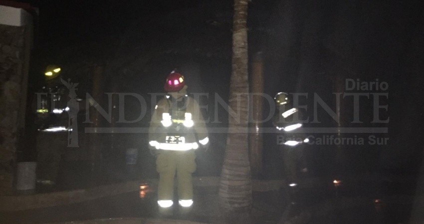 Incendio en residencial del Corredor Turístico moviliza a cuerpos de emergencia de CSL