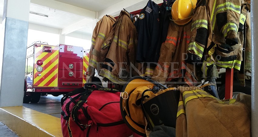 Firman ciudadanos por incremento salarial a Bomberos de Los Cabos