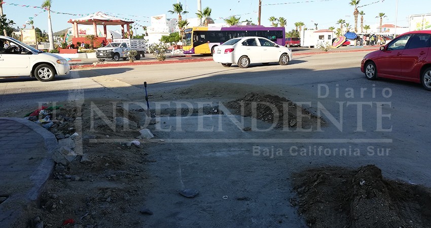 Obras del Oomsapas ponen "en jaque" flujo vial frente a Delegación de CSL