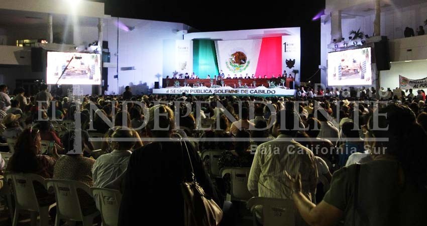 El informe del alcalde fue “patrocinado” por simpatizantes de su “proyecto”: Tesorero Municipal