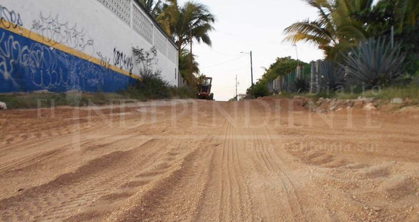 Colonos de Las Veredas se quejan de sus calles, no las quieren “parchadas”