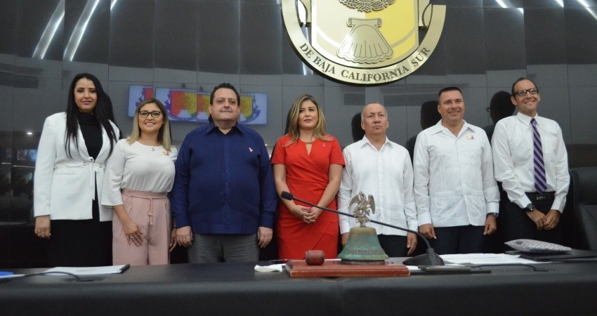 Llaman sociedad y Gobierno a seguir en lucha por mejor Baja California Sur