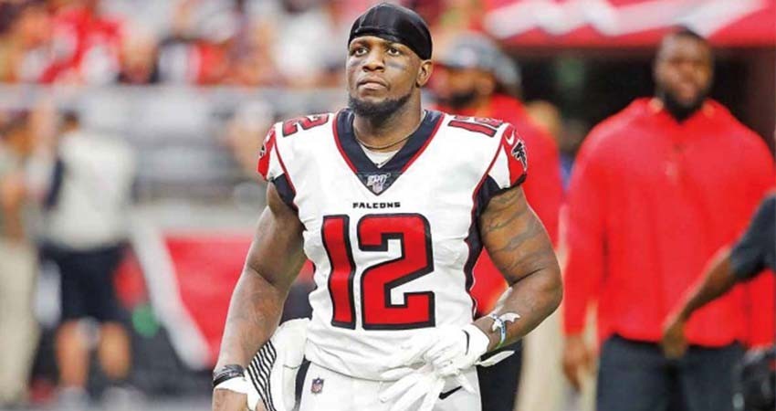 Tom Brady tiene nueva arma; Mohamed Sanu se une a los Patriotas