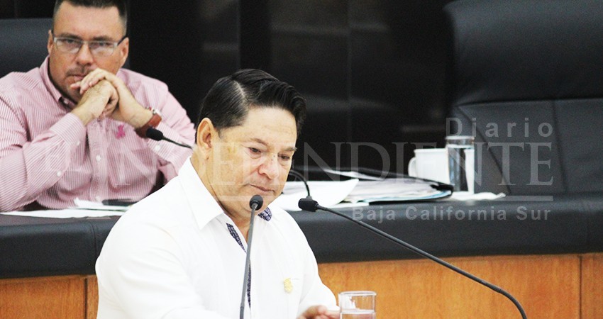 Seguirá secuestrado BCS por transportistas y anarquía: Rigoberto Murillo