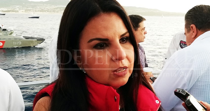 Delegado de CSL pide ayuda para rehabilitar calles y Armida Castro lo llama “desesperado” 