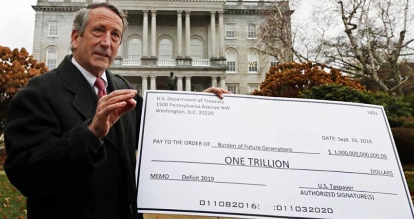 Exgobernador abandona precandidatura; no quiso desafiar a Trump