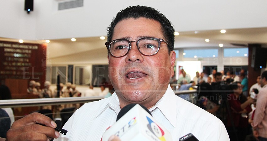 Gobierno propone “concientizar” a extranjeros para que paguen aprovechamiento al turista