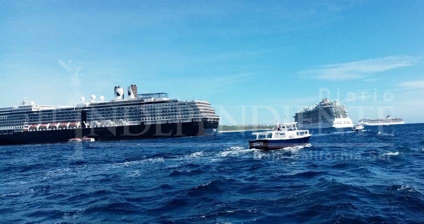 Recibe puerto de Cabo San Lucas triple arribo de crucero
