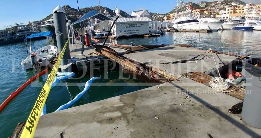 Choca embarcación con estación de combustible en la Marina CSL