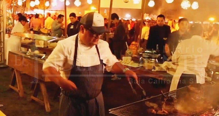 Logra Sabor a Cabo su cometido de ayuda a Bomberos y Cruz Roja