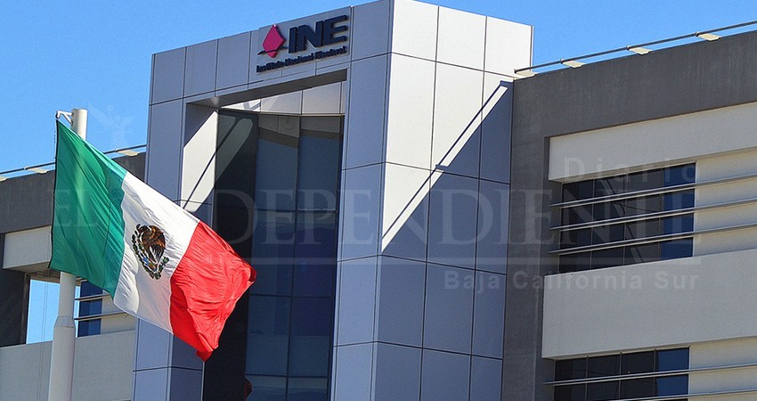 Recorte presupuestal al INE y al INAI no los debilita: Morena