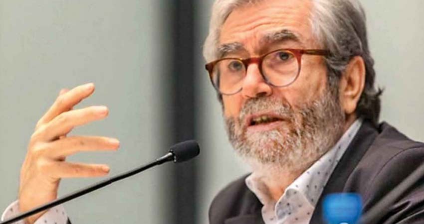 Antonio Muñoz Molina reivindica la soledad y la desconexión