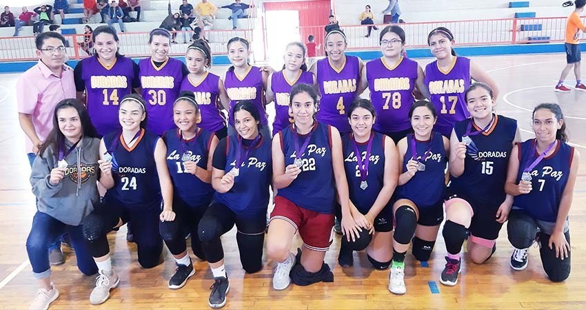 Doradas campeonas del Cuadrangular de Basquet