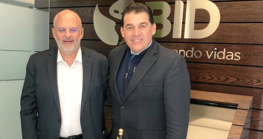 Gestiona Muñoz Álvarez ante el BID, más proyectos de energía limpia para La Paz