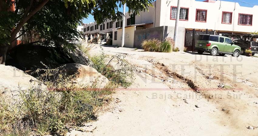 Más que posada, que arreglen calles y solucionen el drenaje, piden ciudadanos de CSL 