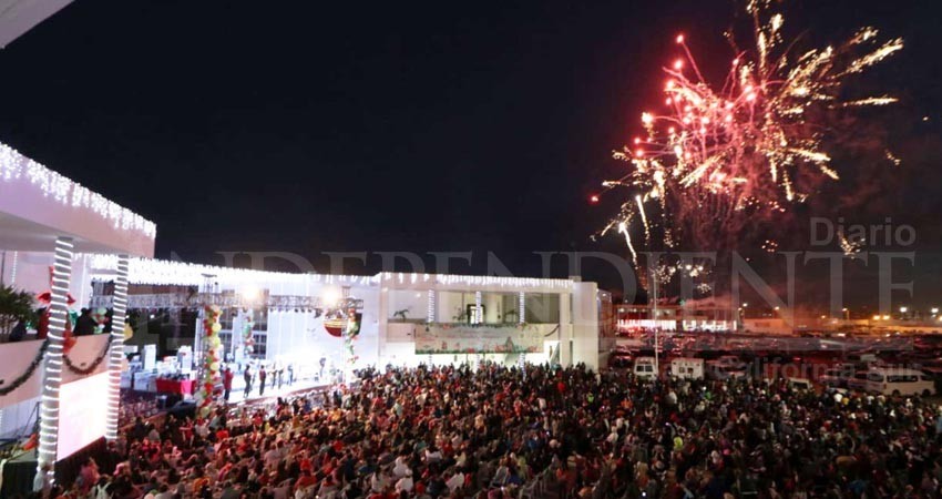 Lleno total y con gran ánimo se vivió el Festival Navideño del Ayuntamiento de La Paz