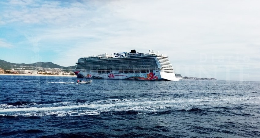 Tres cruceros turísticos llegaron a Los Cabos durante esta navidad 
