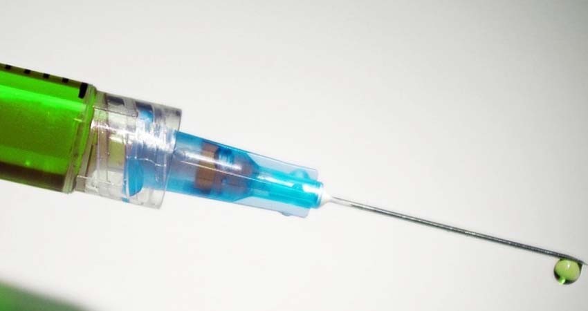 Crean vacuna contra el cáncer de mama; funcionó en una mujer