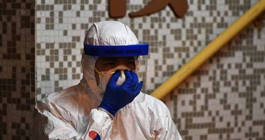 Van más de mil muertos por coronavirus en China