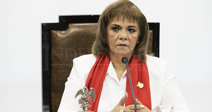 Mañanera de AMLO es una “parodia” de Hugo Chávez: Presidenta Congreso BCS