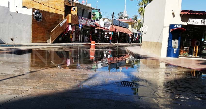 Lista primer mesa técnica entre CCC y Oomsapas para mejorar abasto de agua en verano en Los Cabos