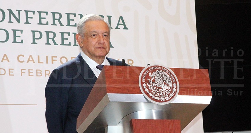Se acabarán los apagones en BCS “sin contaminación”, promete AMLO