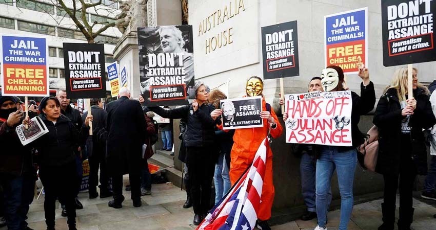 Marchan en Londres contra extradición de Assange a EU