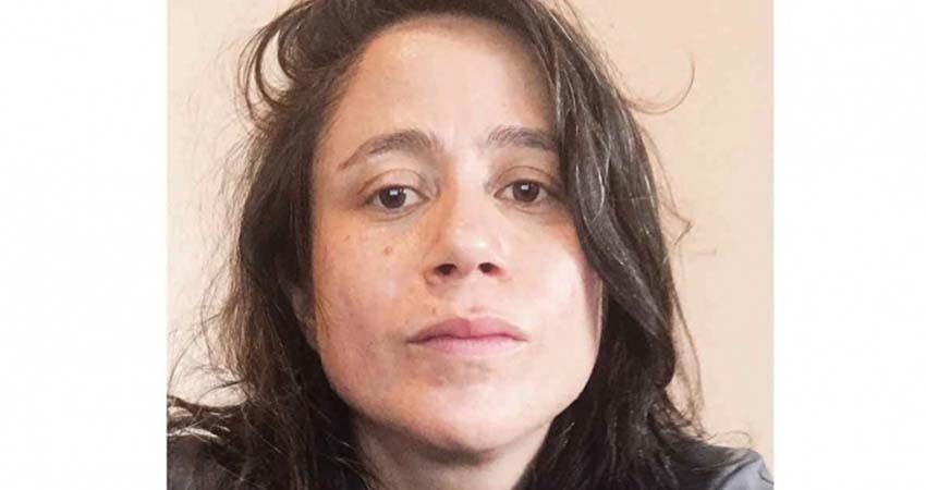 La escritora María Auxiliadora Balladares traza el encuentro de los cuerpos en su libro de poesía