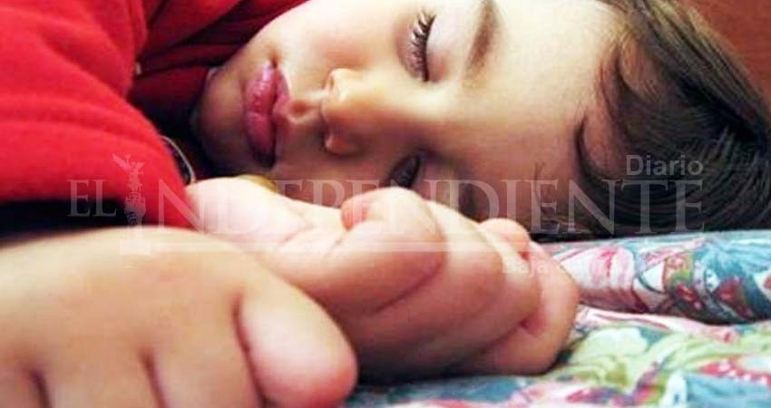 Niños y niñas con fiebre y tos ¿Qué recomiendan los pediatras?