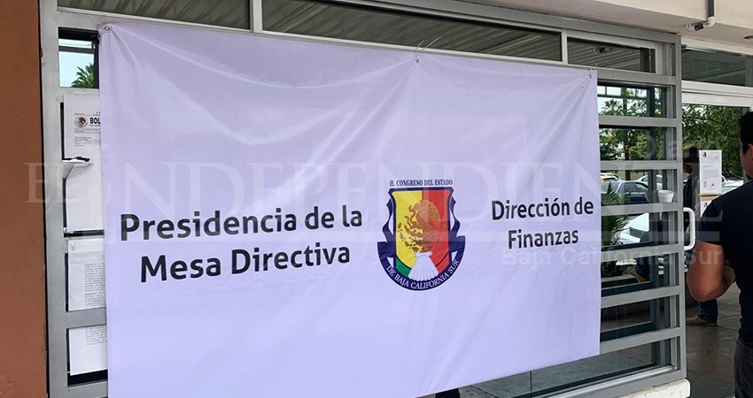 Cobran quincena trabajadores del Congreso BCS; diputados tuvieron “descuento”